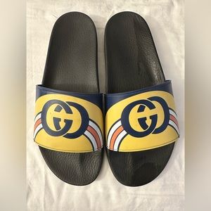 Logo Slides